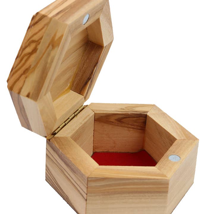 Holyland Artisans – wholesale Jewellery box/organiser – Olive Wood Box_ Plain Large Hexagonal S