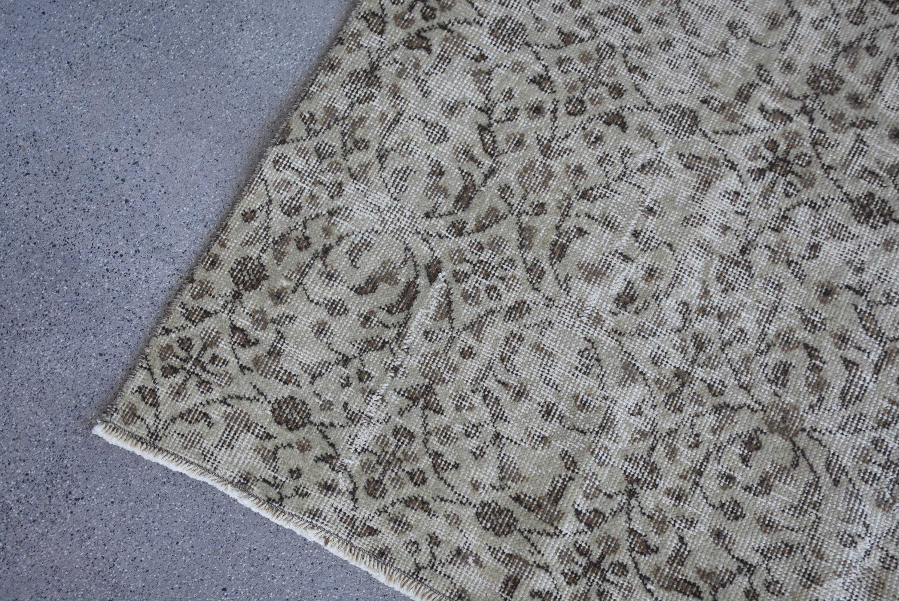 Anatolia Loom - Wholesale Runner Rug - Vintage Wool Rug with Geometric Floral Design8