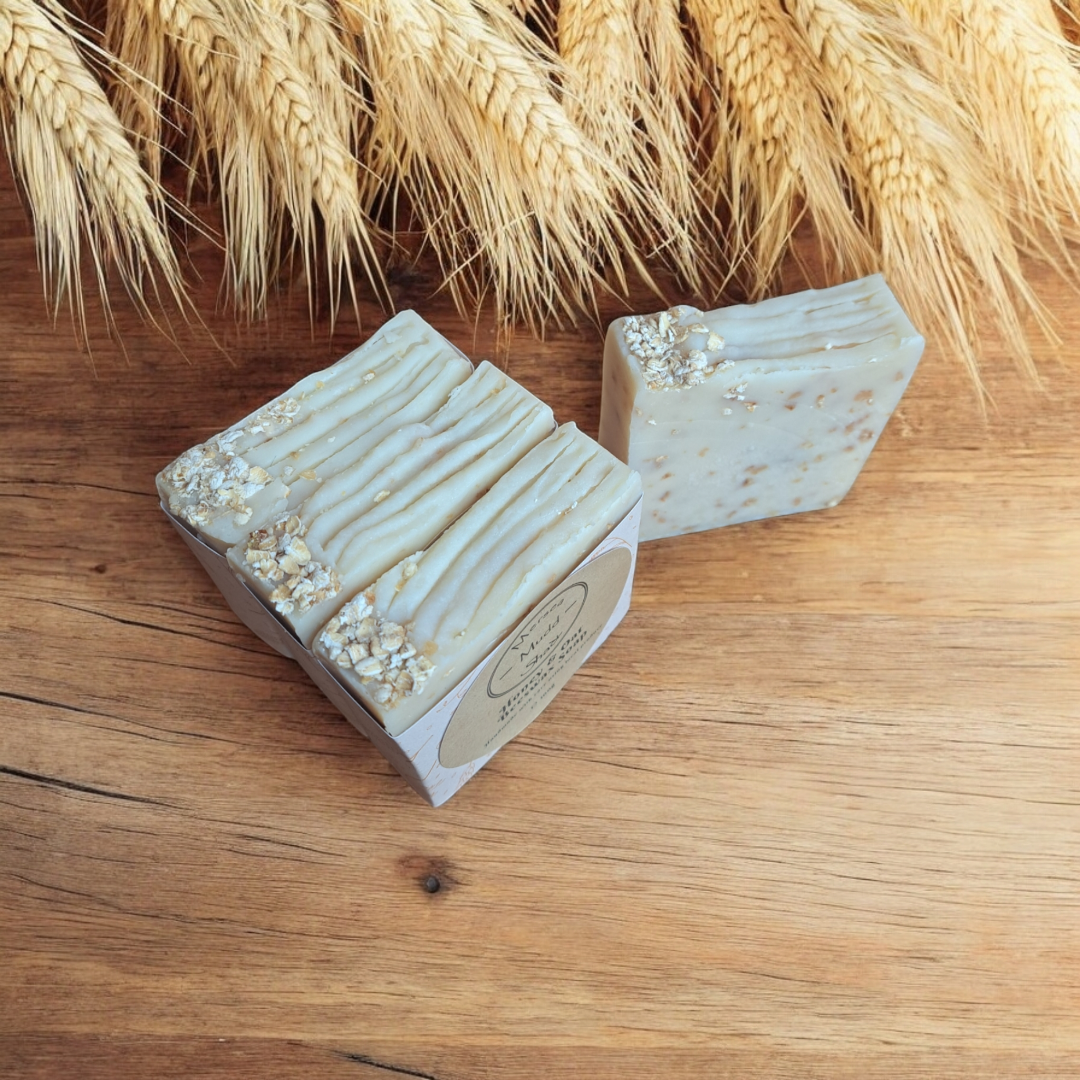 Mersea Mudd Shack Ltd – wholesale Bar Soap – Honey & Oat Beeswax Soap Bar 100g1