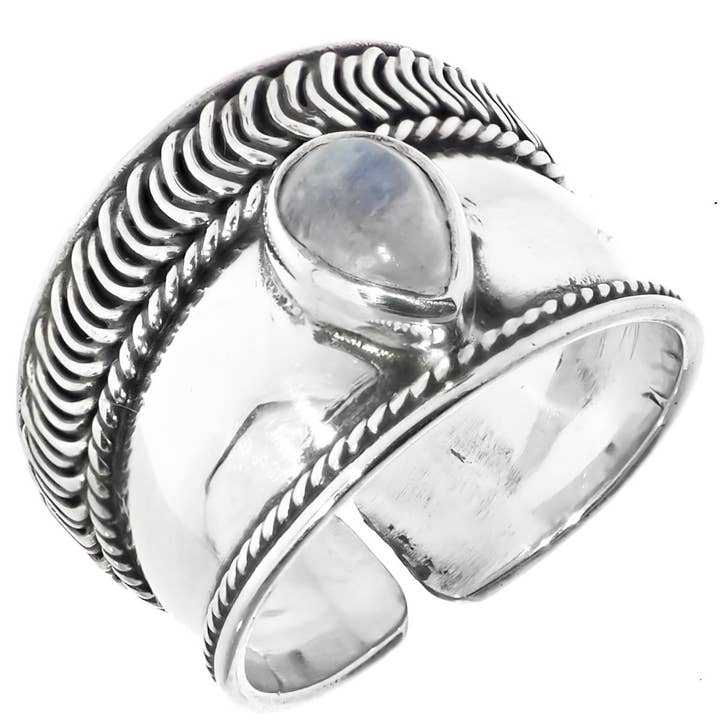 anillo de plata de ley 925 hecho a mano en Bali con filigrana y granulación, talla 8.5 US para venta al por mayor de FifiRose