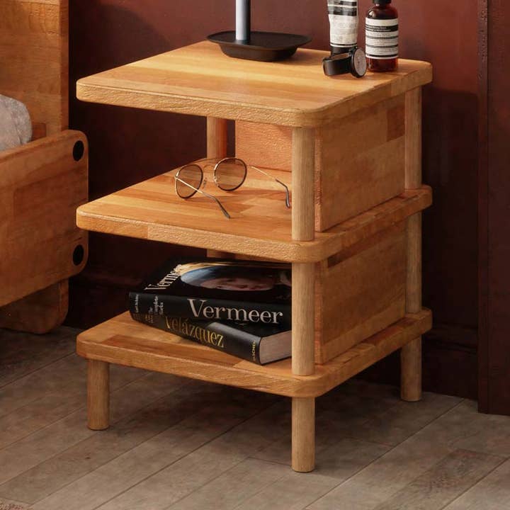 Comodino Pacific Beech per la vendita all'ingrosso da parte di Tomruque