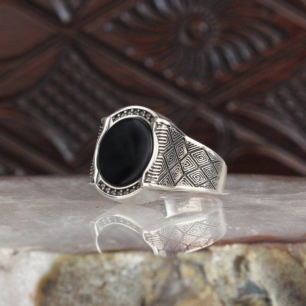 Ephesus Jewelry – wholesale Cocktail/statement ring – Round Gemstone Ring with Black Onyx