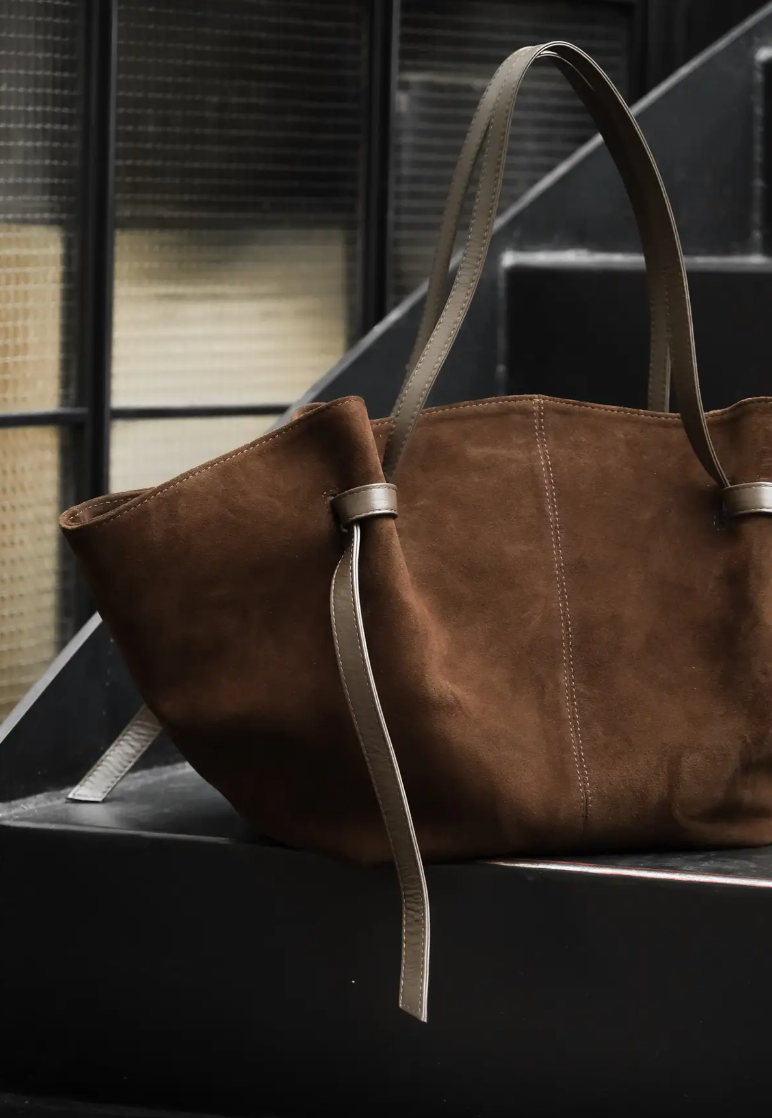 Nenya Fashion Limited – wholesale Top handle bag – women's – SUEDE BAG Ginger6