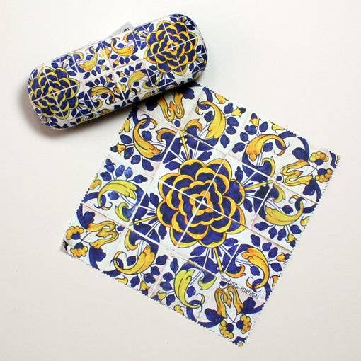 Terra Lusa - Wholesale Eyewear Cases & Holders - Unisex - Box For Glasses Tile Camellia Century XVII5