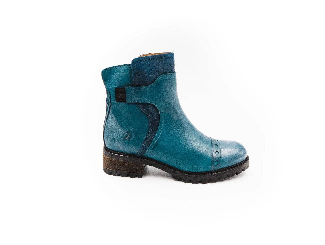 Casta - Wholesale Chelsea Boots - Women's - Moov