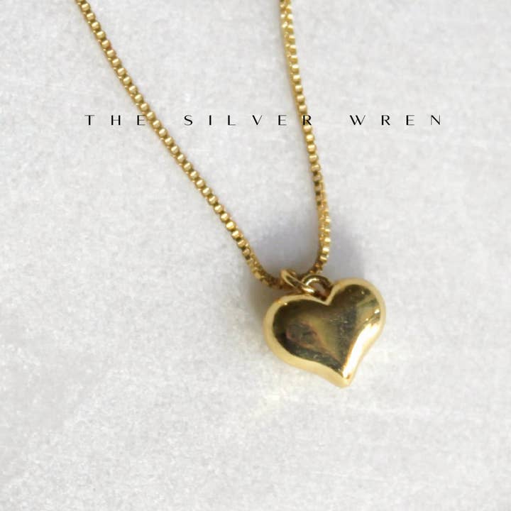 The Silver Wren - Wholesale Pendant/Charm Necklace - Dainty Puffy Heart Necklace