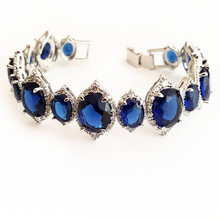 Dalfiya – Großhandel Schmucksets – Grand Parure Brautschmuck-Set für viktorianische Braut oder Abschlussball6