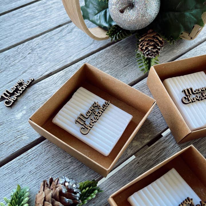 Uniq Favors - Vendita all'ingrosso Regalini per gli invitati - Saponette natalizie, regalo natalizio personalizzato