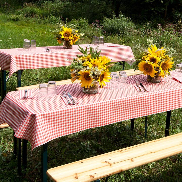 Airlaid beer tablecloth roll BTR checkered red for wholesale by Home Fashion - Carl Dietrich GmbH