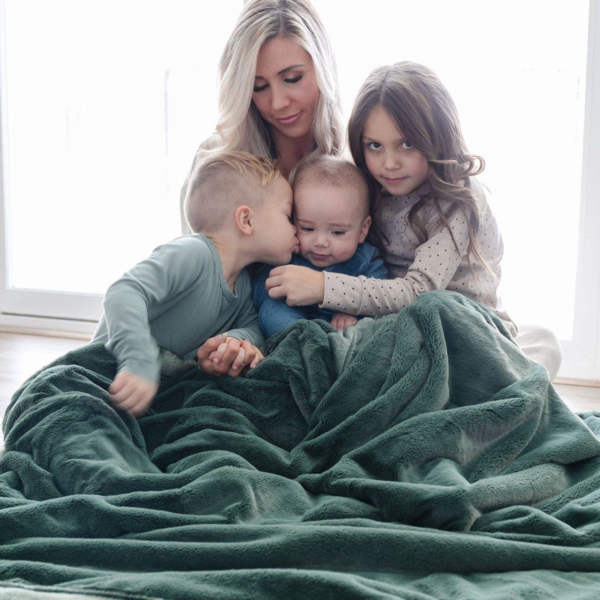 Saranoni - Wholesale Throw Blanket - LUSH XL BLANKETS52