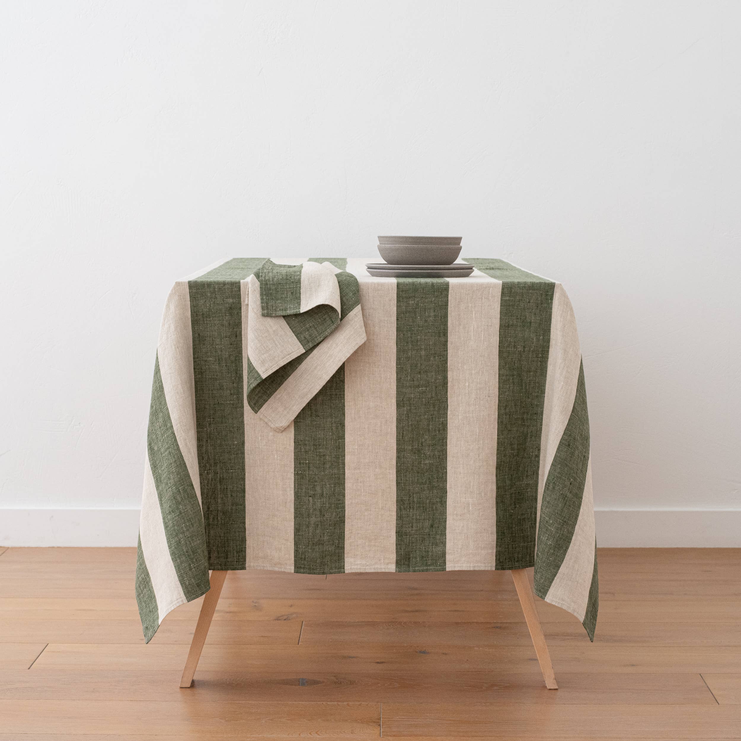 VERT FORÊT NATUREL Serviette en lin vert forêt naturel Venise en vente sur Faire3