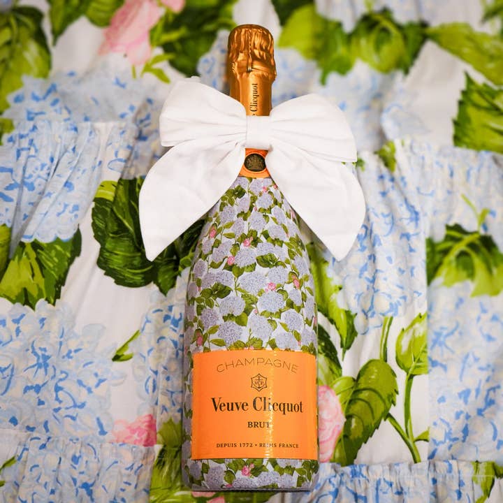 Beau Bottles - Wholesale Wine Gift Bag - Beau Bottles x Sheridan French Collection - Classic Hydrangea - Champagne Collection4