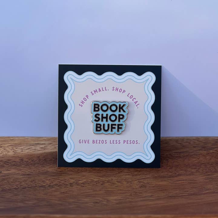 Pin de Esmalte Buff da Loja de Livros por atacado de Lionel's Place