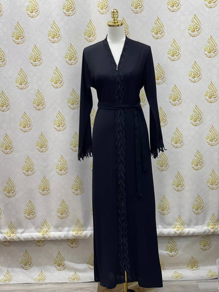 Palestinian Elegance - Wholesale Kaftan - Women's - Elegant Abaya: Style and Sophistication in Harmony12