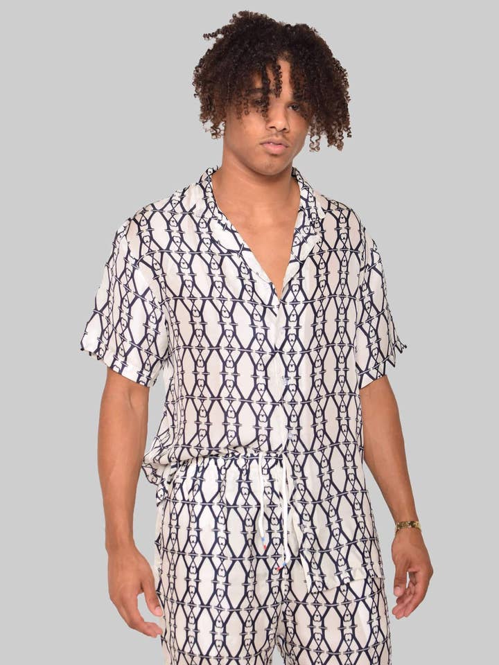Chemise en soie Perpétuel pour la vente par Custardoy