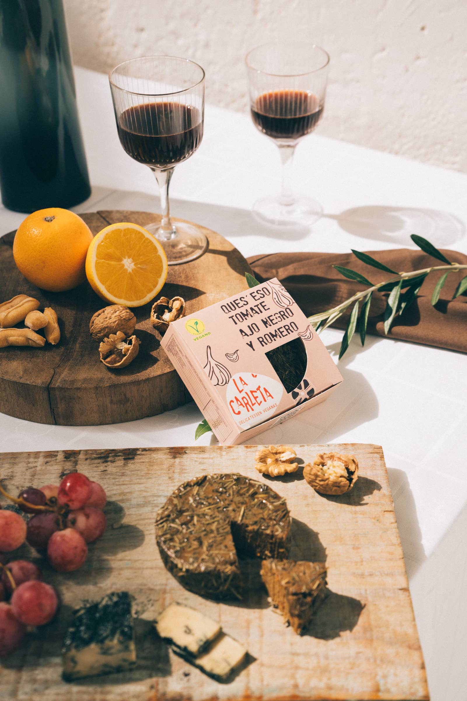 GOURMET VEGAN S.L - Wholesale Cheese - NO CHEESE ROMERO Y AJO NEGRO PLANT BASED1