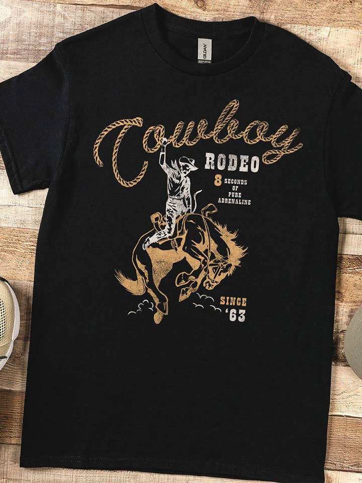 T-shirt Country Boy® Cowboy Rodeo per la vendita all'ingrosso da parte di Country Girl Store
