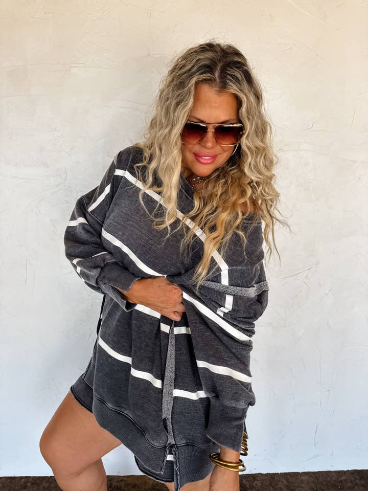 BLAKELEY - Wholesale Sweatshirt - Women's - CLASSIC CREW STRIPED PULLOVER0