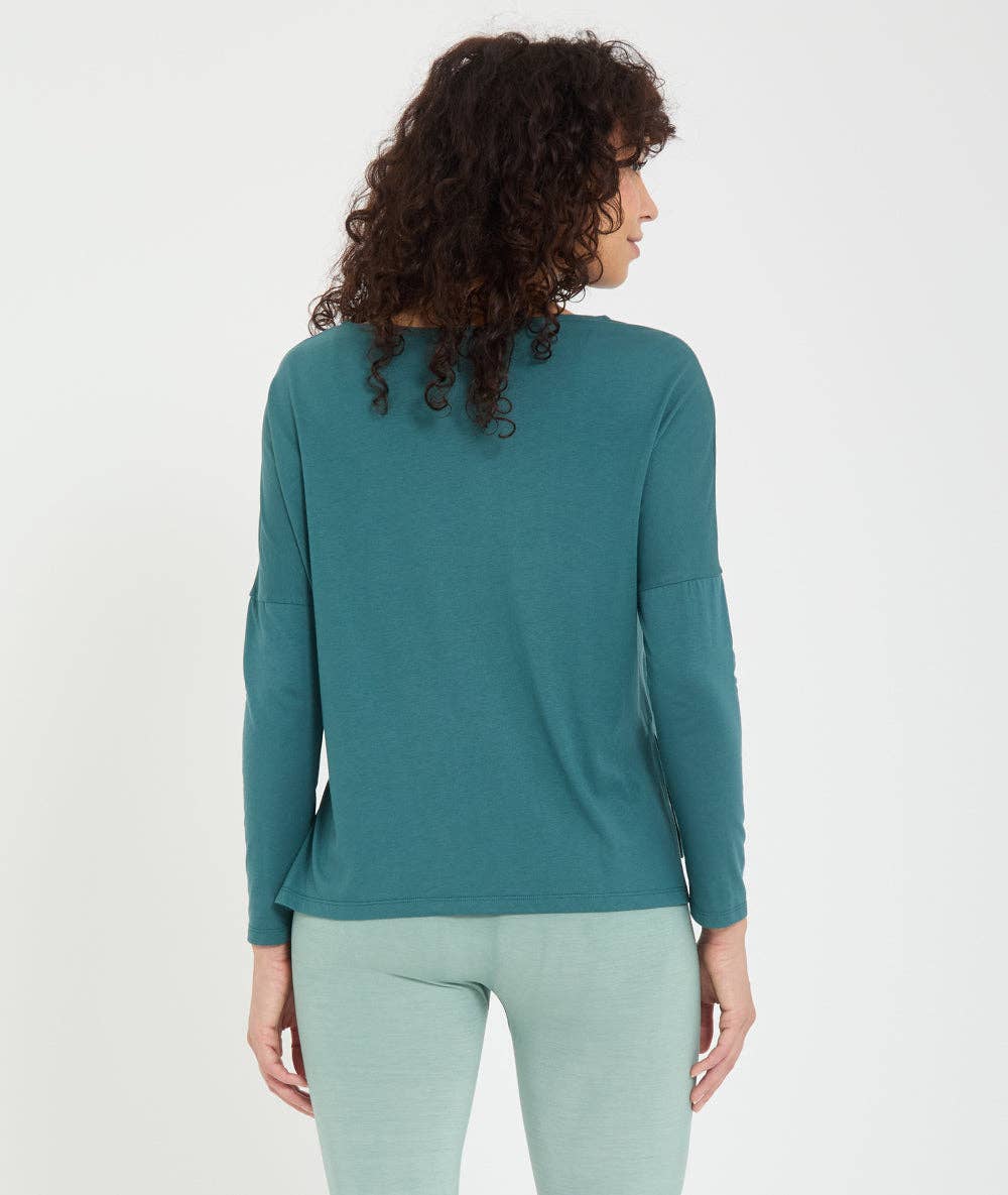 Yoga Searcher – Großhandel T-Shirt – Damen – DAKSHA – langärmeliges Yoga-Shirt5