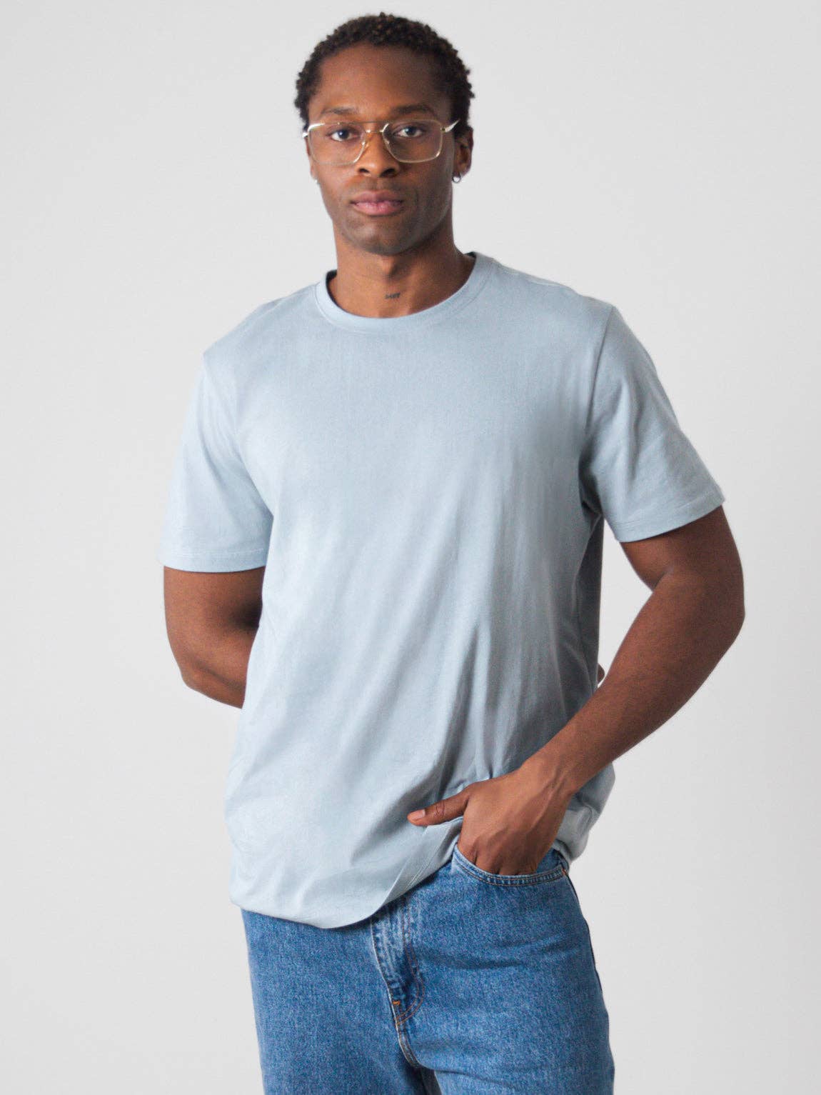 Honest Basics - Wholesale T-Shirt - Men's - T-shirt Men4
