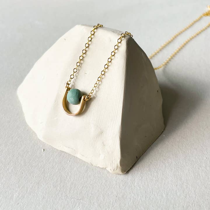 AMBER E LEA - Wholesale Pendant/Charm Necklace - Small U Necklace4