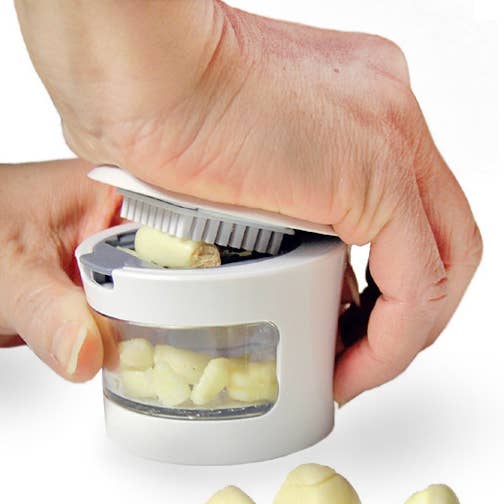 Kitchen Innovations Inc. - Wholesale Kitchen Tool/Gadget - Garlic Perfection (Garlic Chopper)