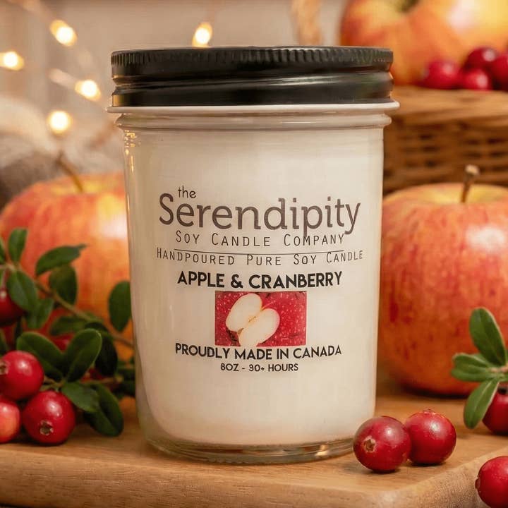 Pomme + Canneberge pour la vente par Serendipity Soy Candles