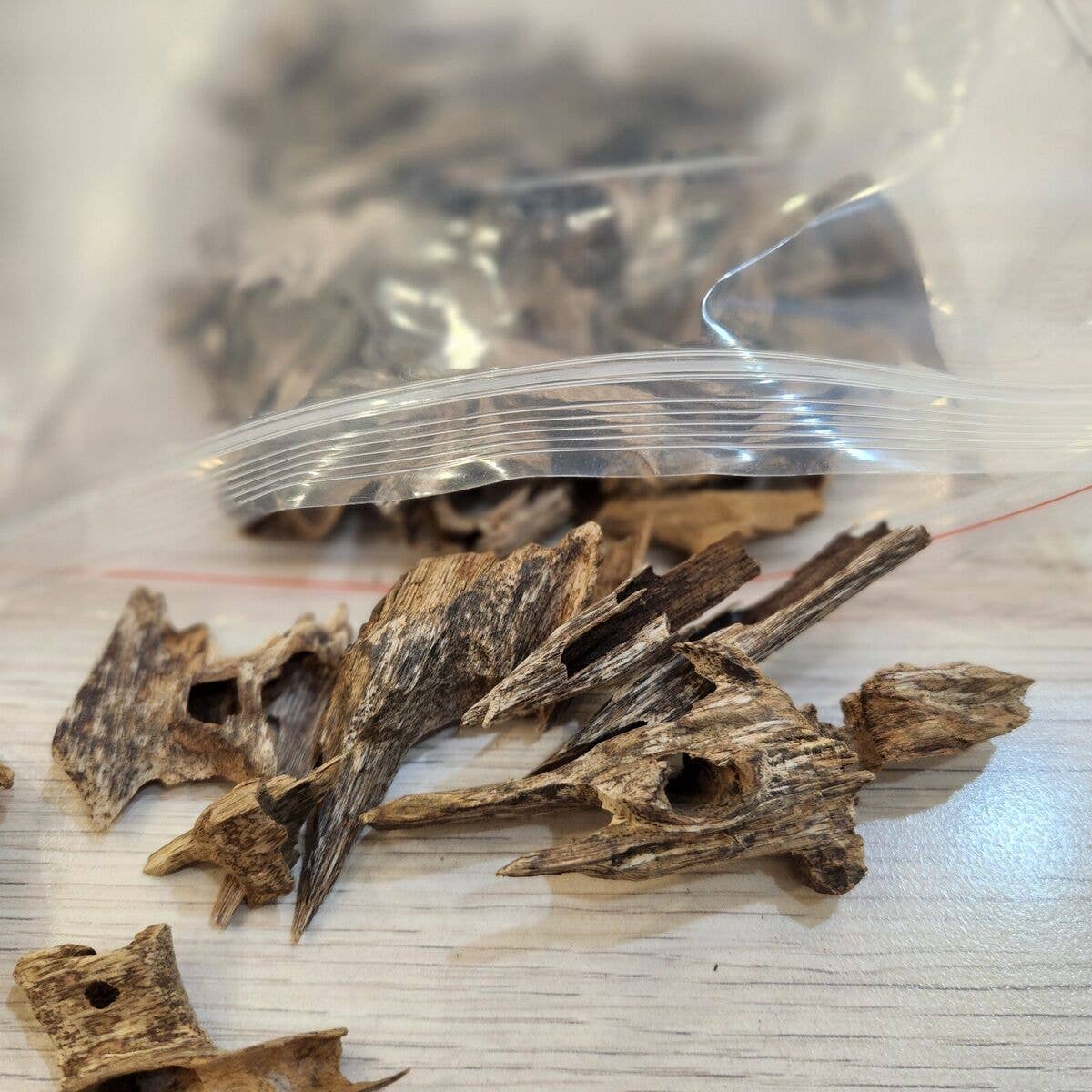 Moon Water Apothecary / UniScents - Vente Herbes aromatiques - Herbes et épices de sorcellerie (marque blanche) - Fournitures en vrac pour rituels12