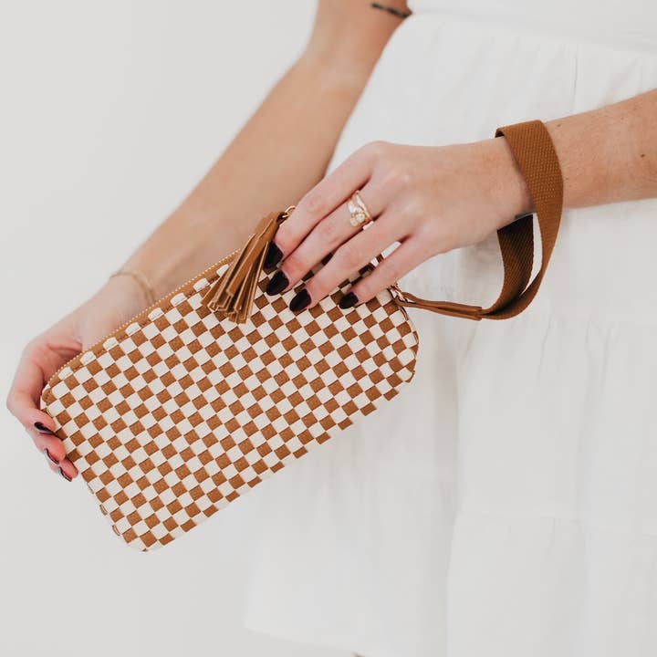 Pretty Simple - Wholesale Clutch Bag - Women's - Emma Woven Clutch Wristlet
