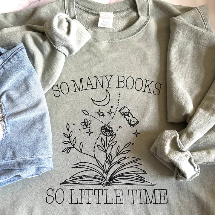 Sudadera de cuello redondo SO MANY BOOKS SO LITTLE TIME para venta al por mayor de Angelica’s Design Co.