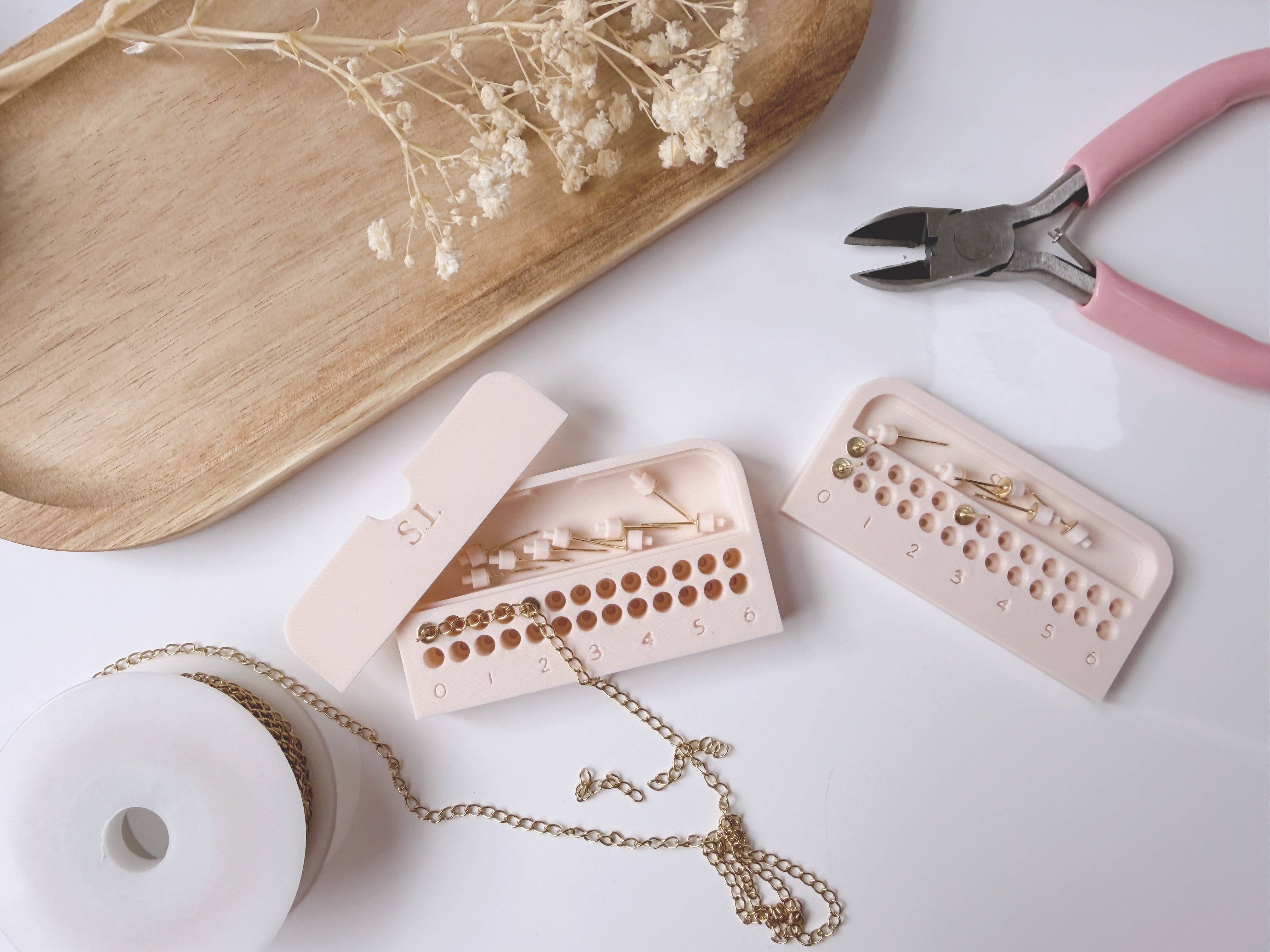 S.I. Originals - Wholesale Craft Tool - Precision Chain Guide – S.I. Originals0