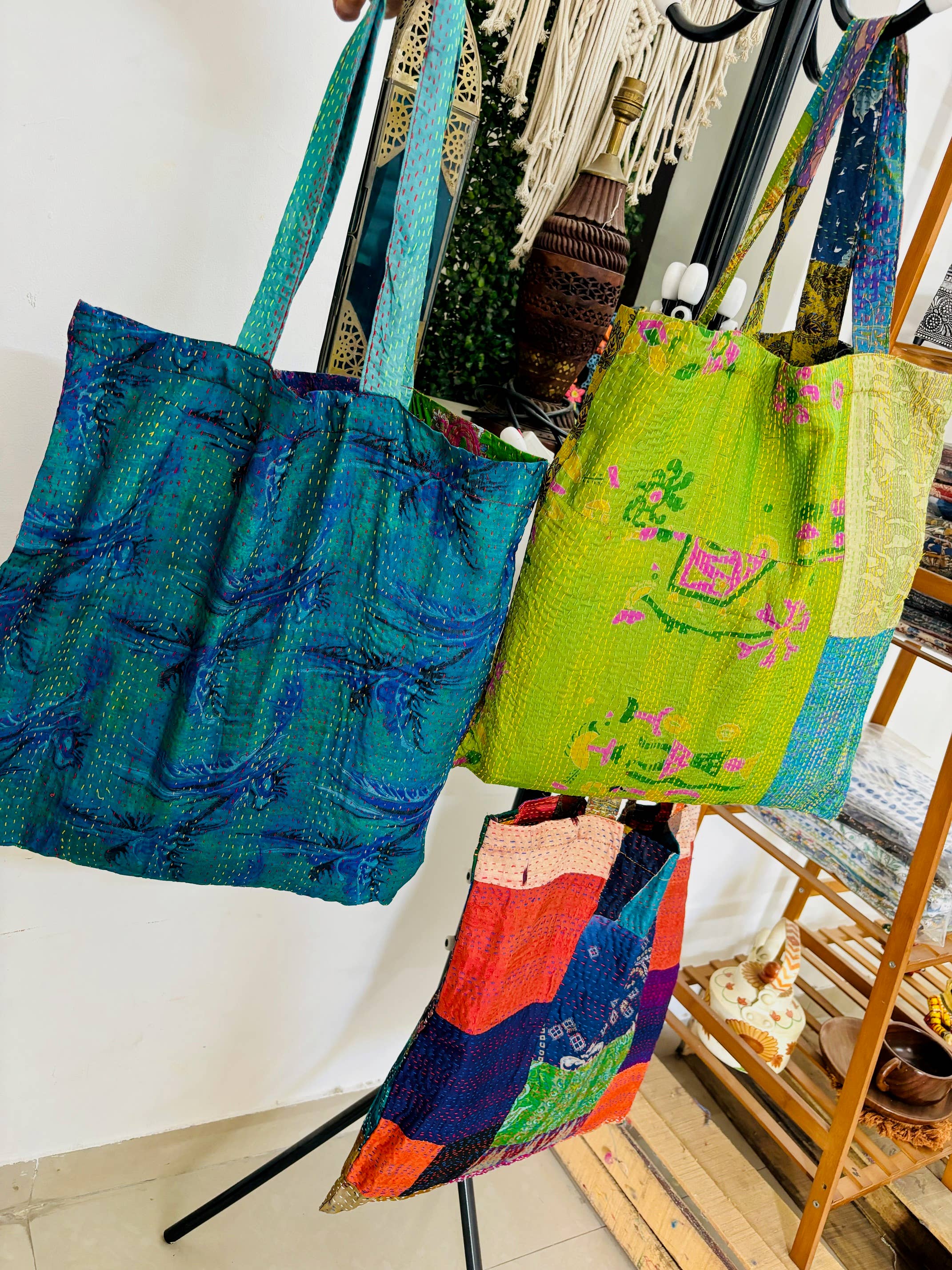 Meghcraft - Wholesale Tote Bag - Women's - SIlk Kantha Tote Bags-Reversible Silk Kantha Shopping Bags6