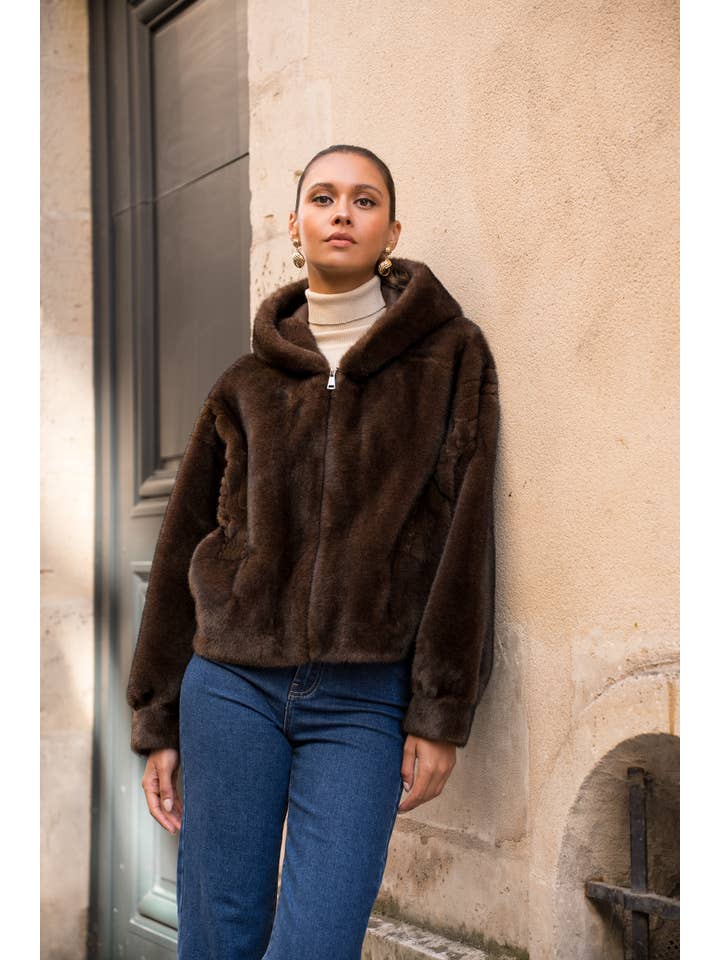 Attentif Paris - Wholesale Fur/Faux Fur Coat - Women's - Short coat with hood in faux fur with braided details32