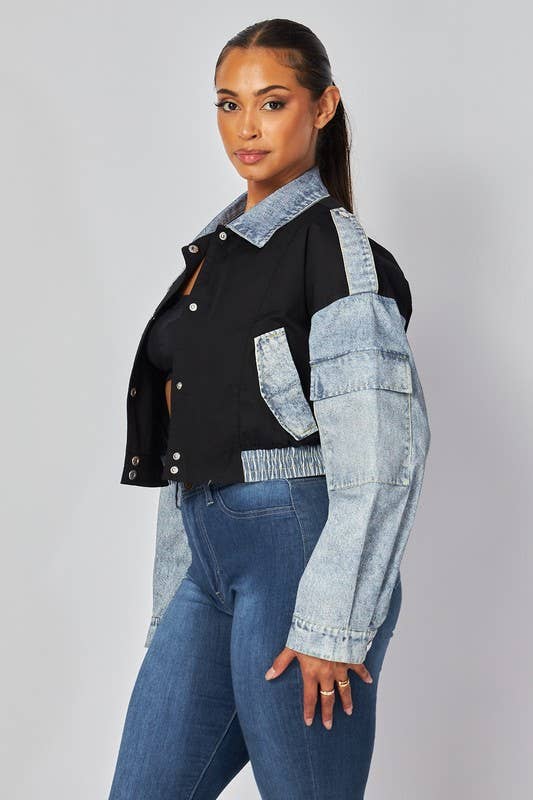 House of E ATL LLC – wholesale Denim jacket – Women's – Denim Contrast Crop Button Up Jacket - HOEA9747