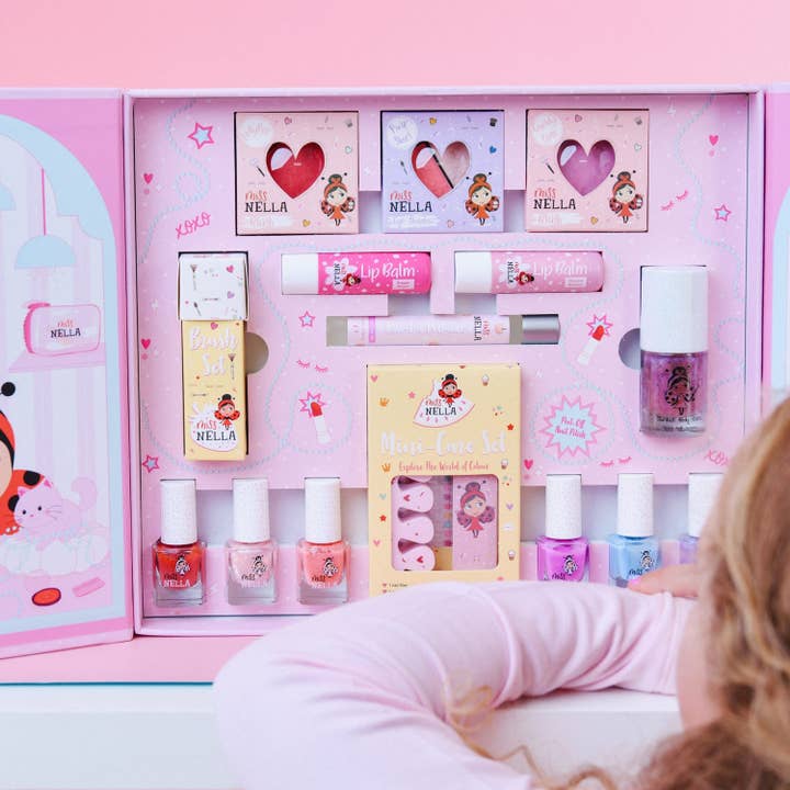 Sparkle & Glow Studio for wholesale by Miss Nella