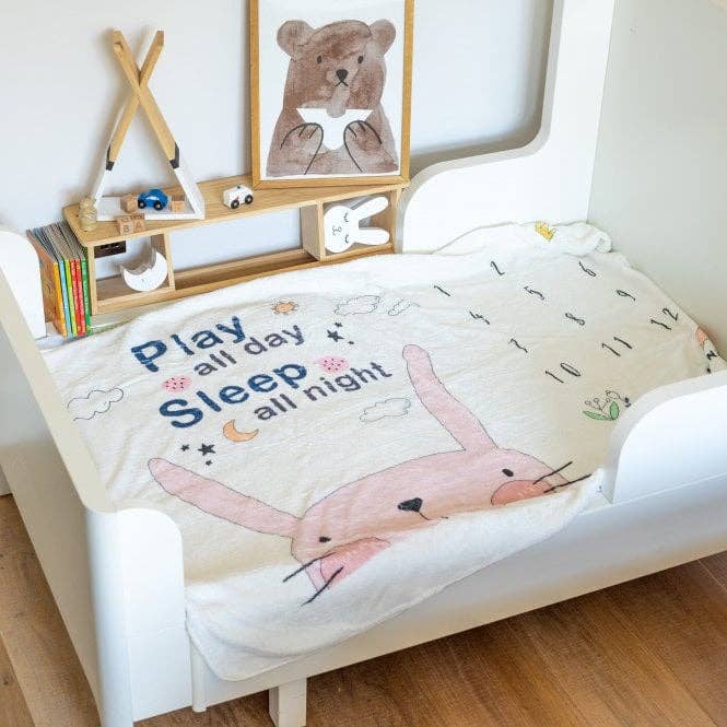 Studio Hop – wholesale Milestone blanket – Child & baby – 'Play All Day Sleep All Night' Baby Milestone Blanket7