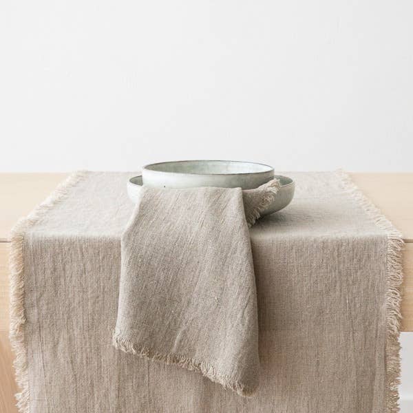 LinenMe - Wholesale Dinner & Cloth Napkin - Linen Napkin Natural Terra Fringe3