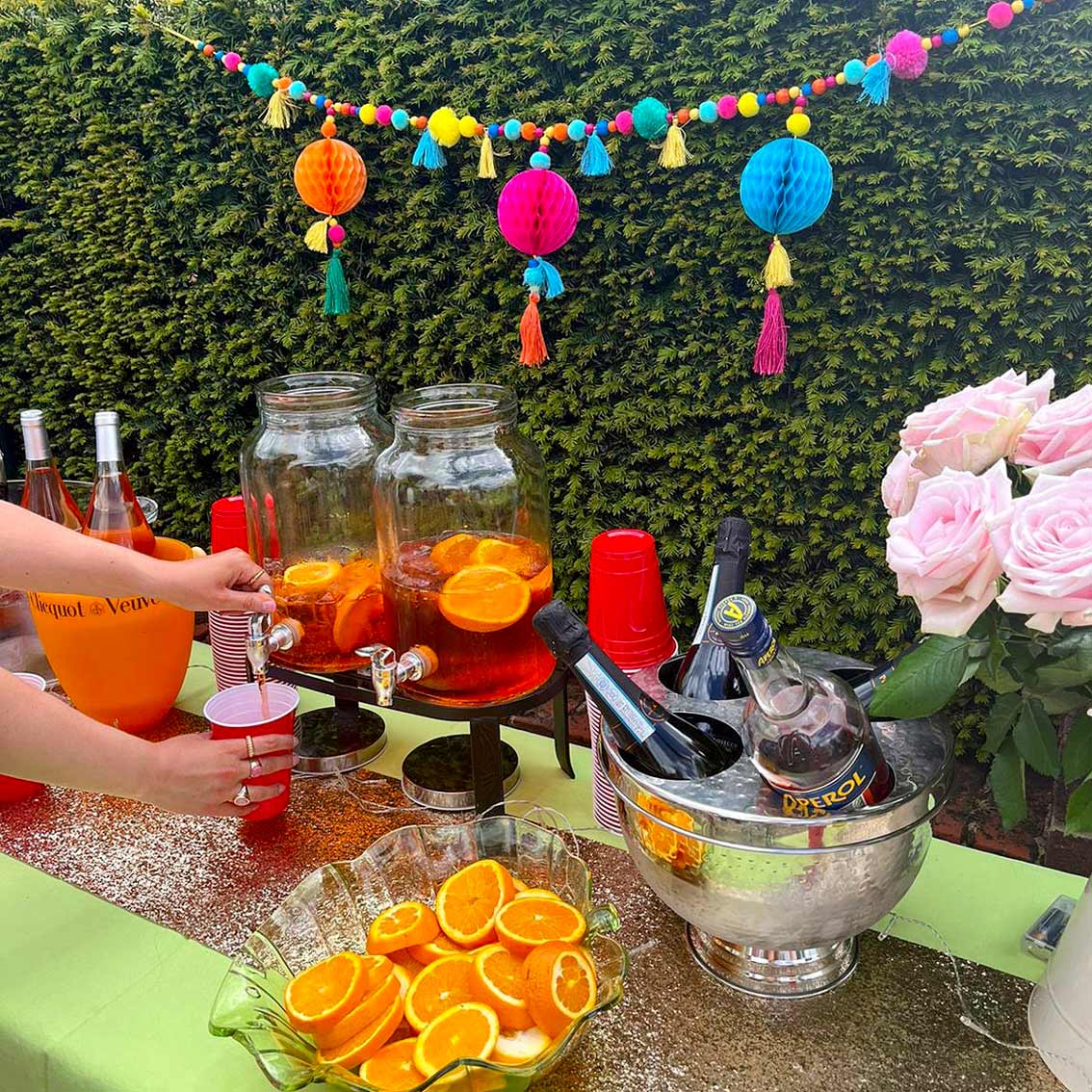 Talking Tables USA - Vente Chemins de table - Chemin de table à paillettes dorées | Décoration de Noël |1