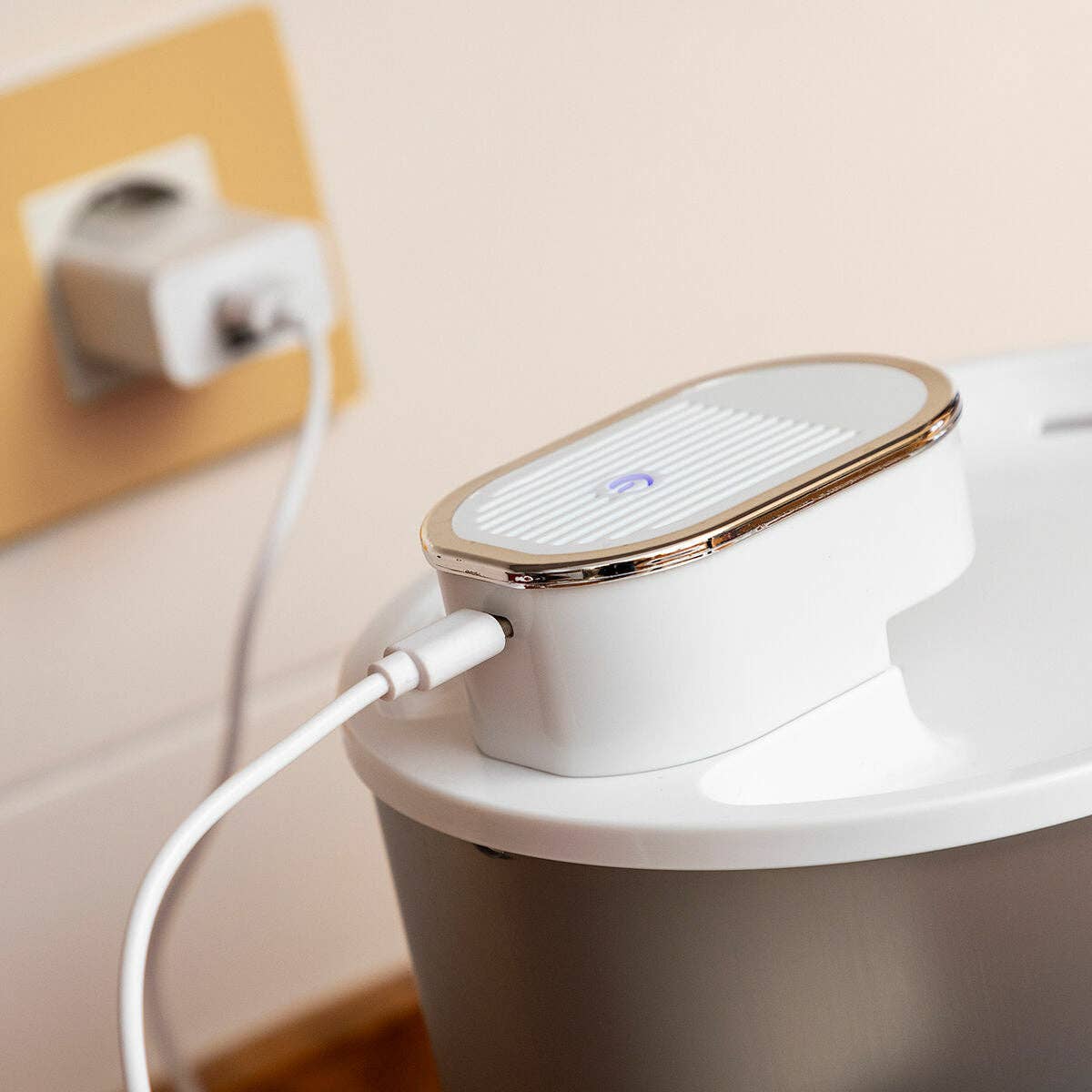 InnovaGoods - Wholesale Pet Bowl - Cat/Dog - InnovaGoods Refopet Rechargeable Cat Fountain with Sensor4