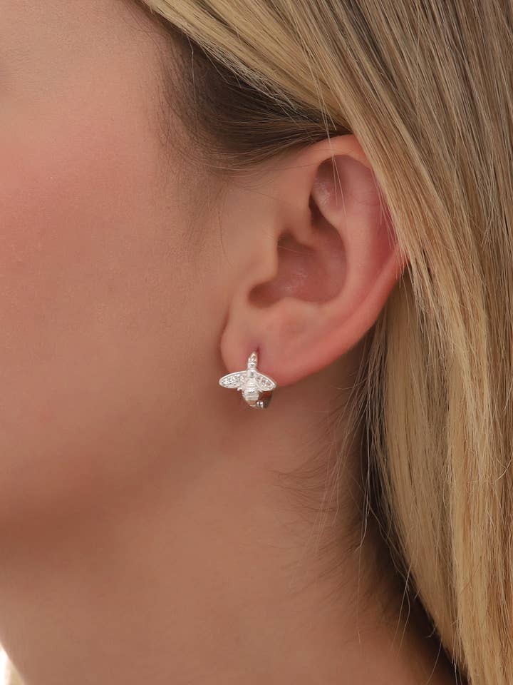 Sterling Silver Zircon Added Bee Design Minimal Earrings for wholesale by AVENS