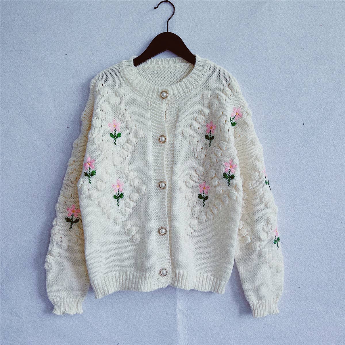 HIDDENBRAND - Wholesale Cardigan - Women's - Hand-Hooked Embroidered Knit Sweater Cardigan5