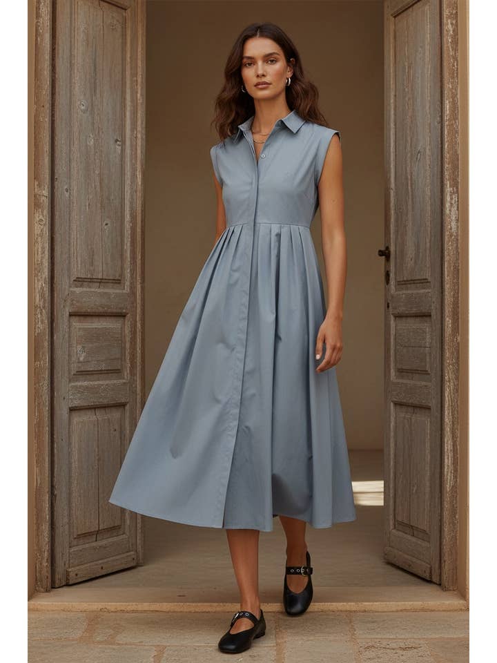 Robe-chemise plissée en taffetas Maxi pour la vente par Naked Zebra