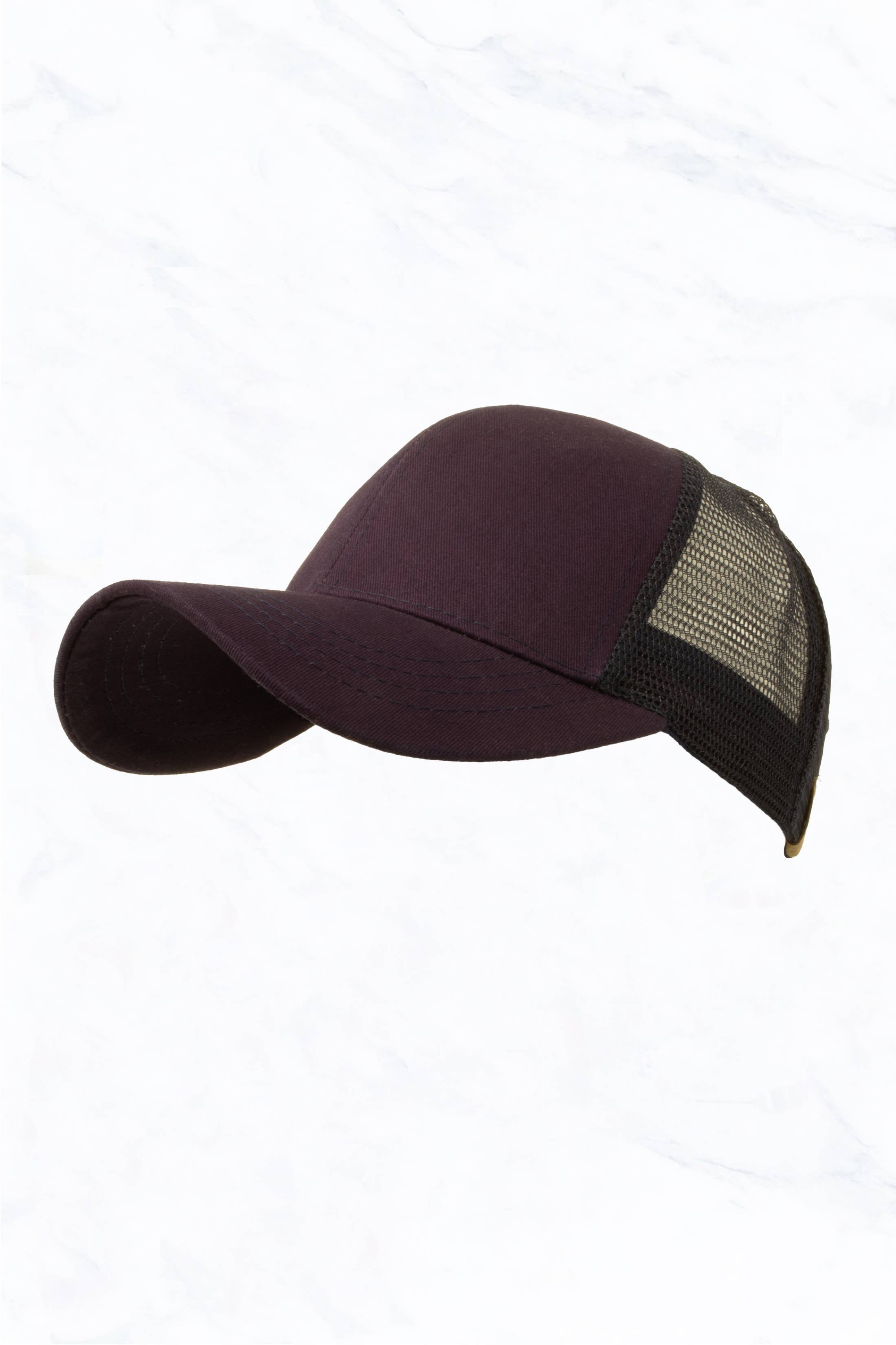 Suzie Q USA – wholesale Hästsvanskeps - Dam – Suzie Q USA CC-märke keps med hål för hästsvans och nät8