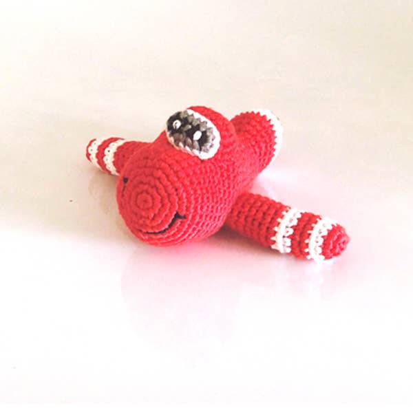 Hochet avion jouet bébé au crochet rouge pour la vente par Pebblechild