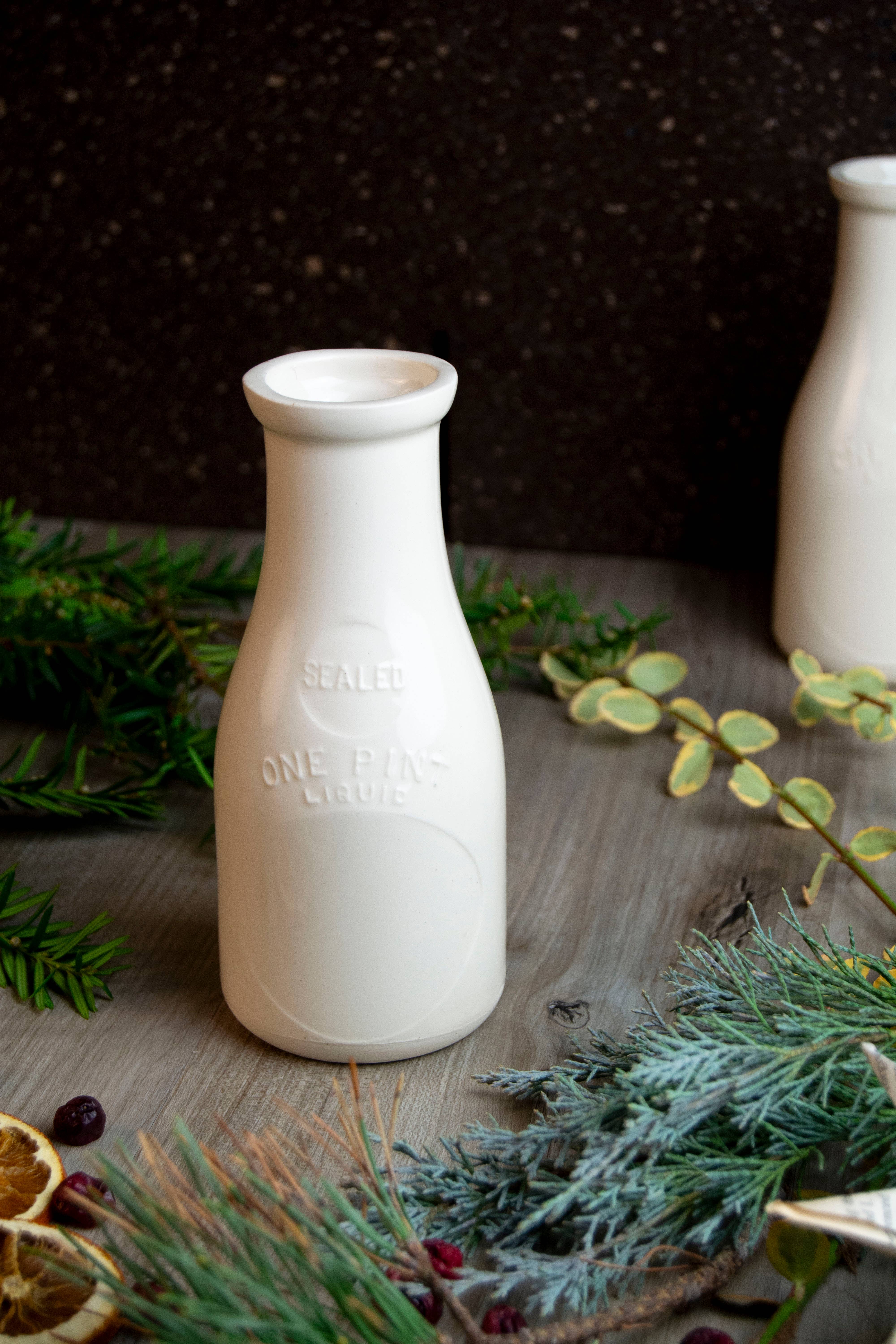Cōppa Cōllaborative LLC - Wholesale Vase - Ceramic Milk Bottle Vase, Decorative Vase4