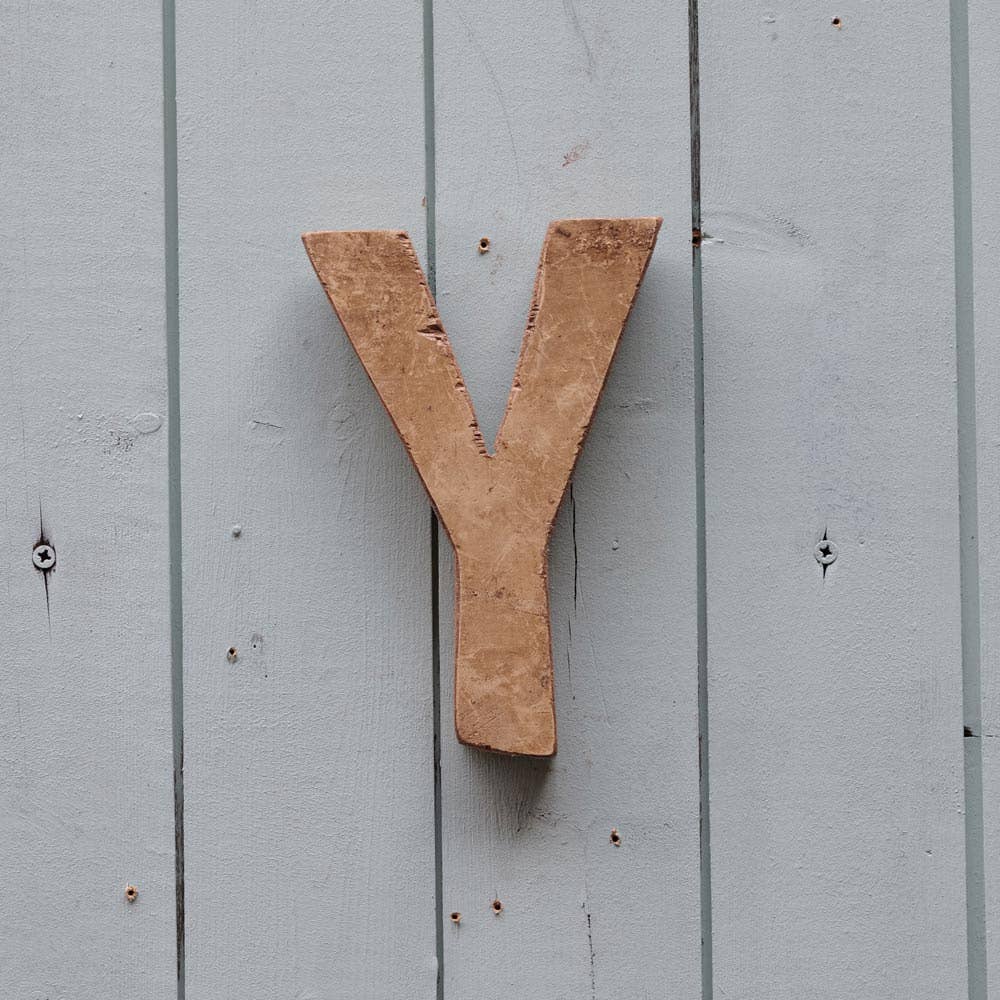 Nature and Style Wohnkultur Import GmbH - Wholesale Wall Accent - Wooden letters24