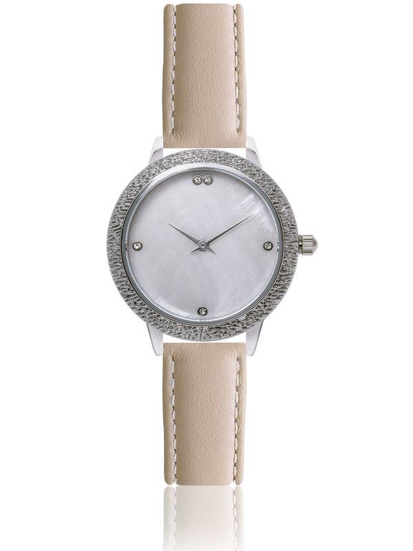 Montre ultra fine Cherry Blossom avec boîtier argenté et bracelet cuir crème clair pour la vente par New Fashion Trade