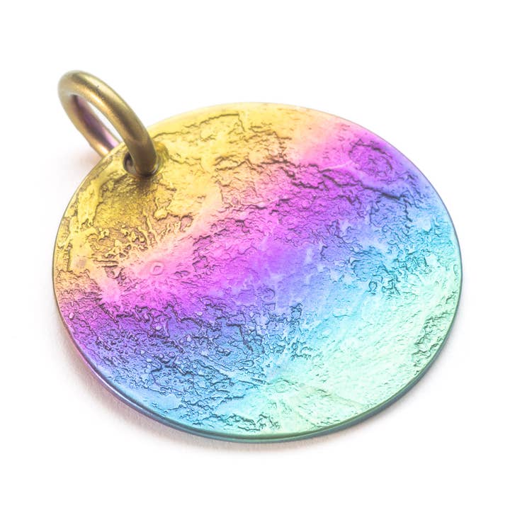 Colar Rainbow Moon - Nióbio Pendan Anodizado Multicolor por atacado de Shire Post Mint