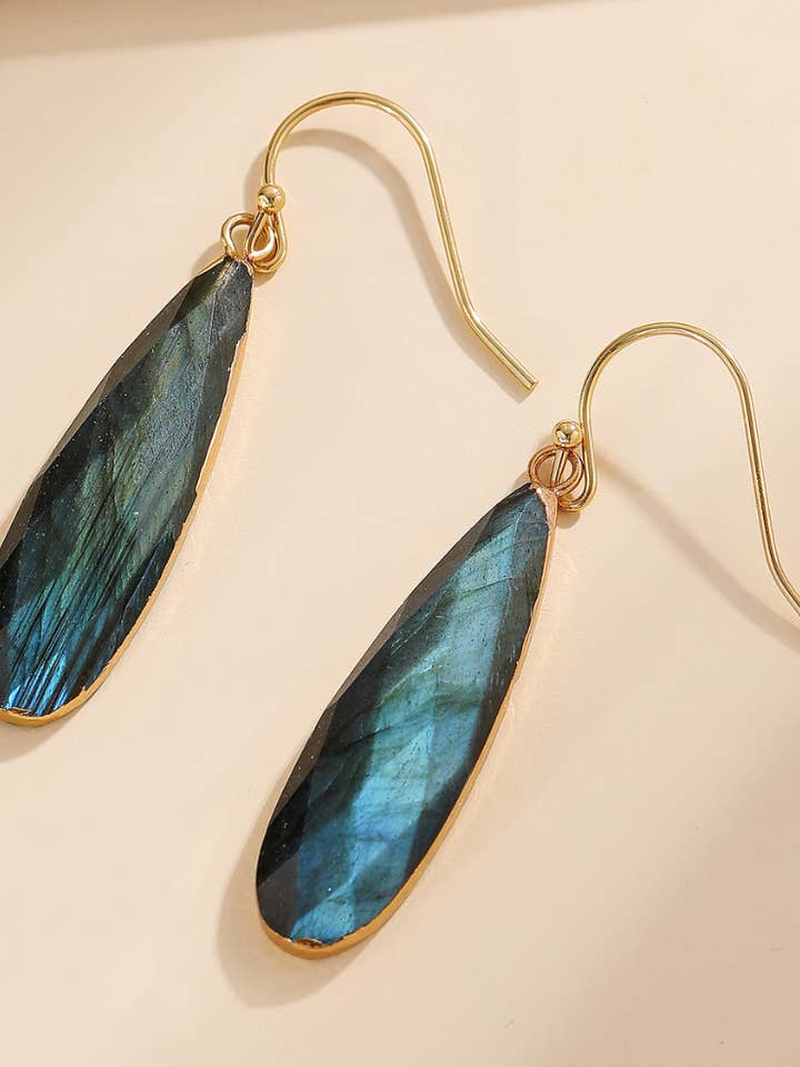 Long labradorite earrings plated in 18k gold for wholesale by PHOEBE´S