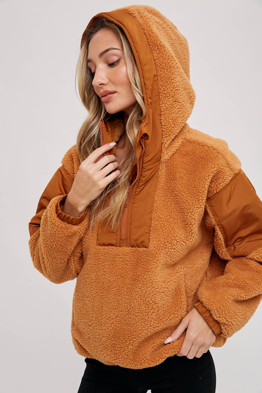 Bluivy - Wholesale Hoodie - Women's - FAUX SHEARLING CONTRAST HOODIE26